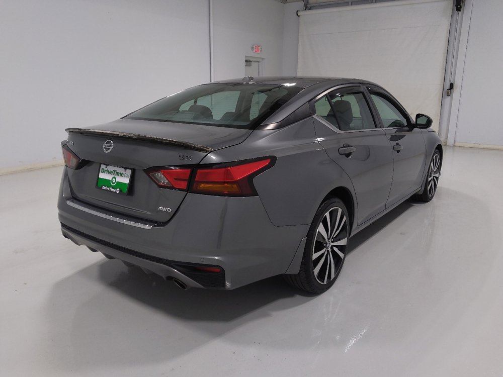 Used 2021 Nissan Altima 2.5 SR w/ SR Premium Package image 9