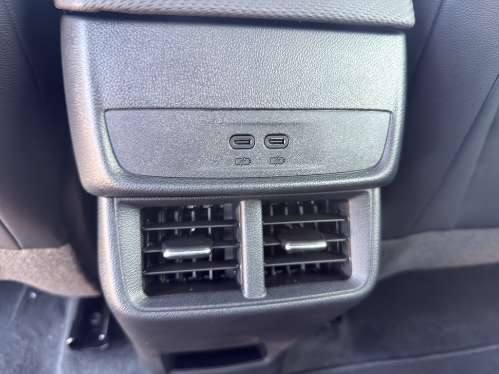 New 2026 Chevrolet Equinox LT w/ Convenience Package II AWD/4WD image 36