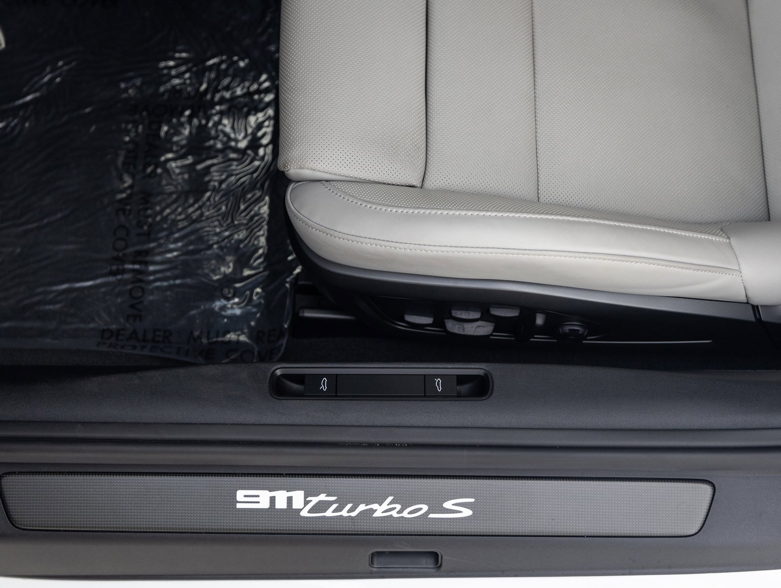 Certified 2024 Porsche 911 Turbo S image 23