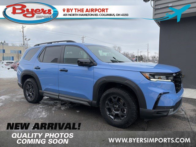 Used 2023 Honda Pilot TrailSport image 1