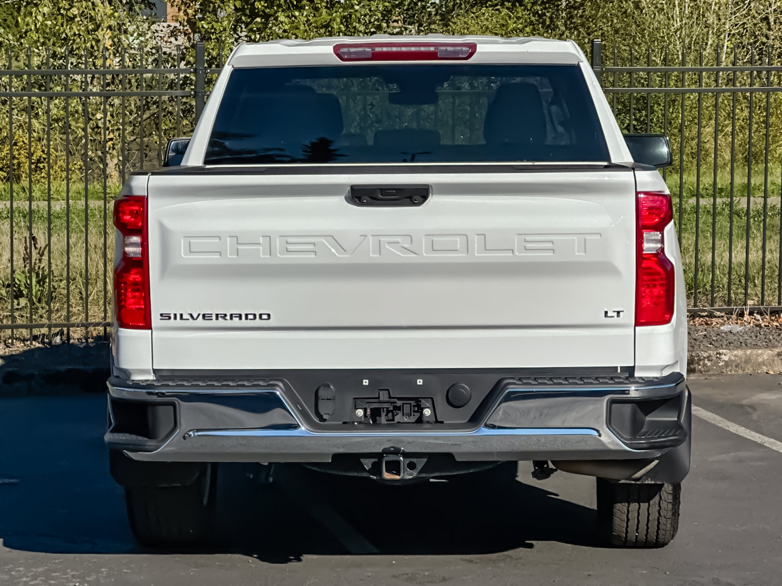 Used 2023 Chevrolet Silverado 1500 LT w/ Protection Package AWD/4WD image 4