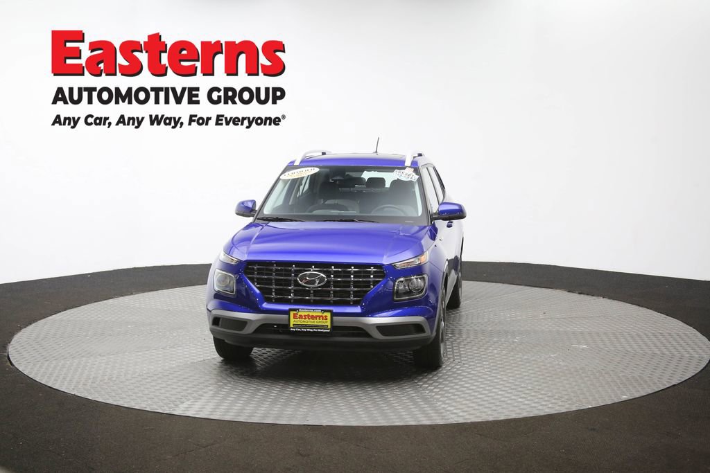 Used 2025 Hyundai Venue SEL image 54