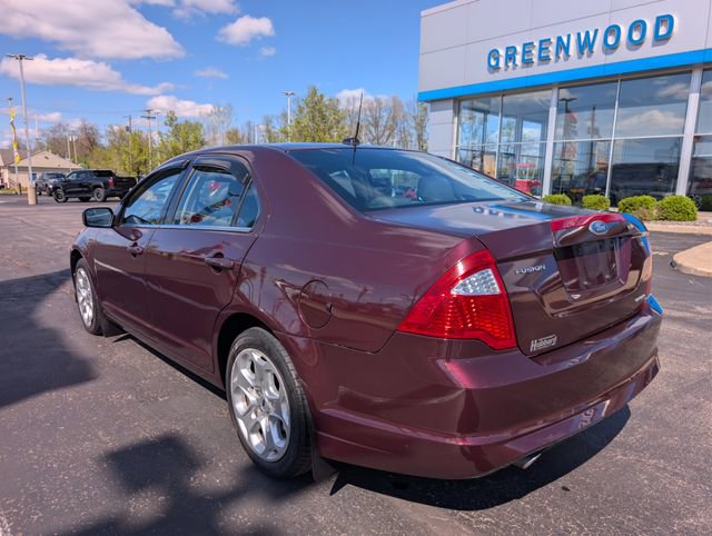 Used 2011 Ford Fusion SE image 3