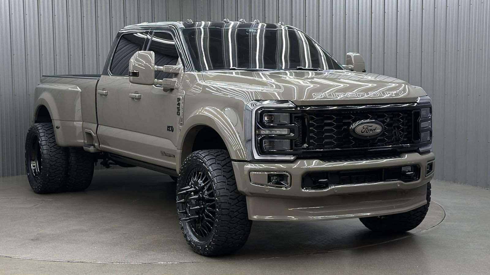 Used 2026 Ford F450 Platinum w/ Platinum Plus Package AWD/4WD image 7