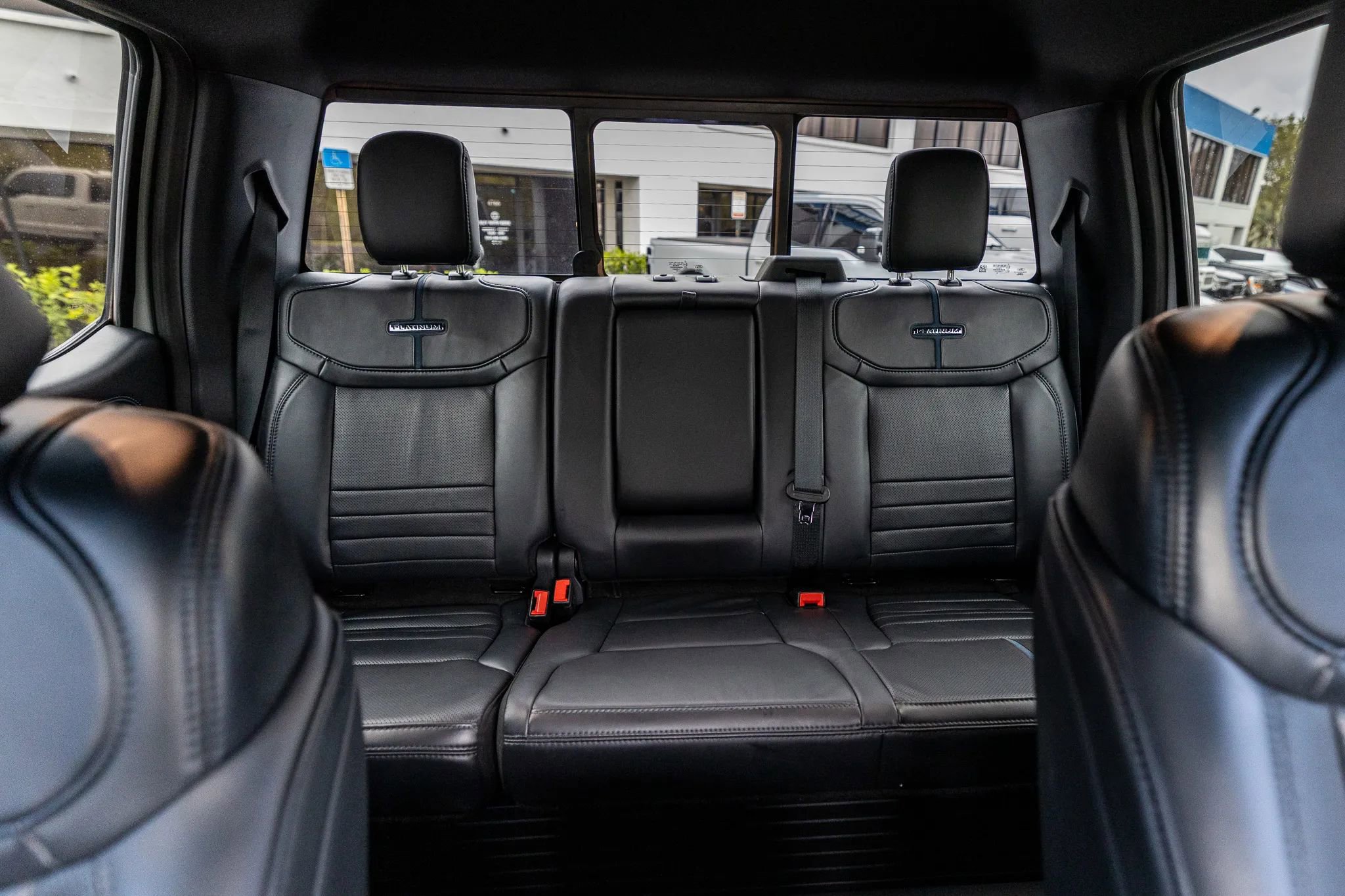 Used 2025 Ford F250 Platinum image 14