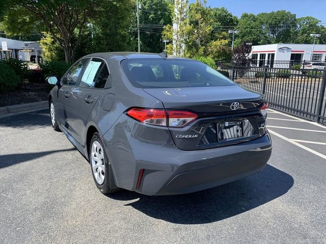 Used 2025 Toyota Corolla LE FWD image 6