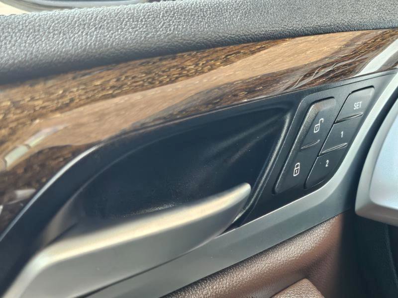 Used 2020 BMW X3 M40i w/ Premium Package image 32