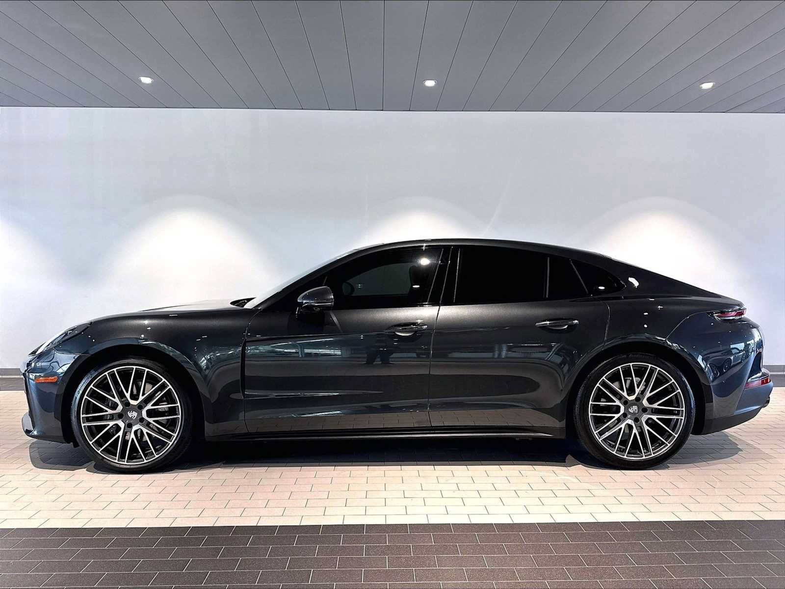 Used 2024 Porsche Panamera 4 AWD/4WD image 2