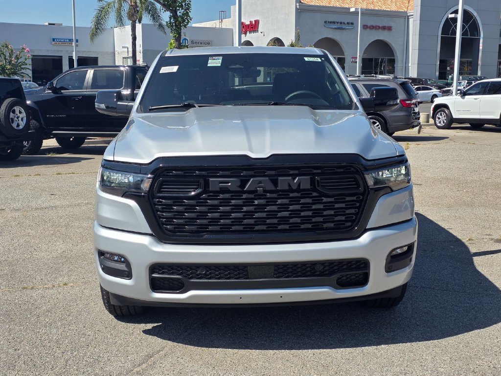 New 2026 RAM 1500 4x4 Crew Cab image 2