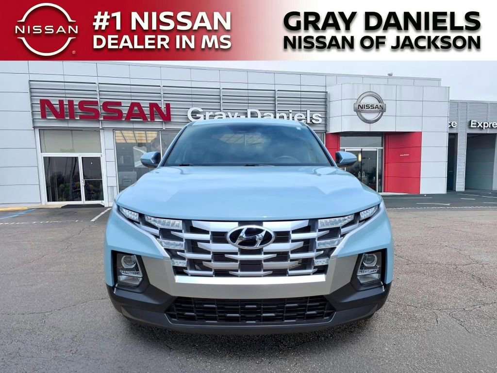 Used 2023 Hyundai Santa Cruz SEL AWD/4WD image 2