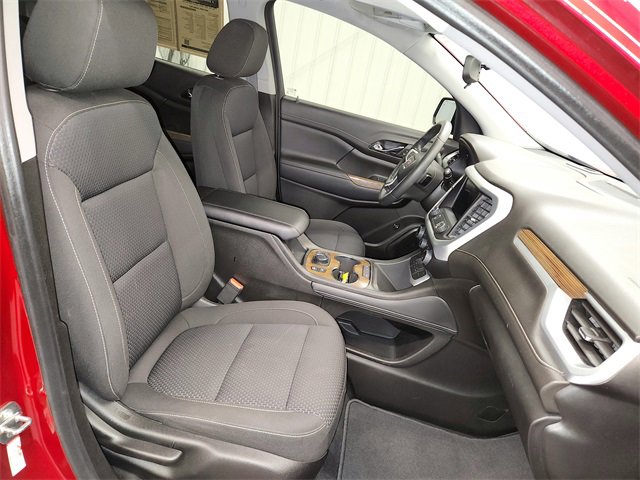 Used 2022 GMC Acadia SLE w/ Driver Convenience Package image 40