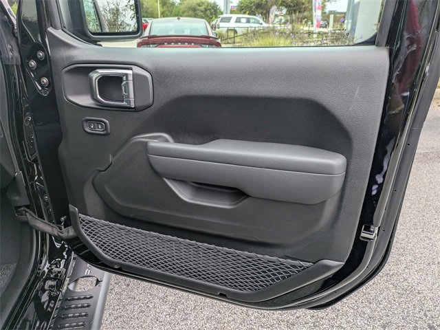 New 2025 Jeep Wrangler Sport S image 28