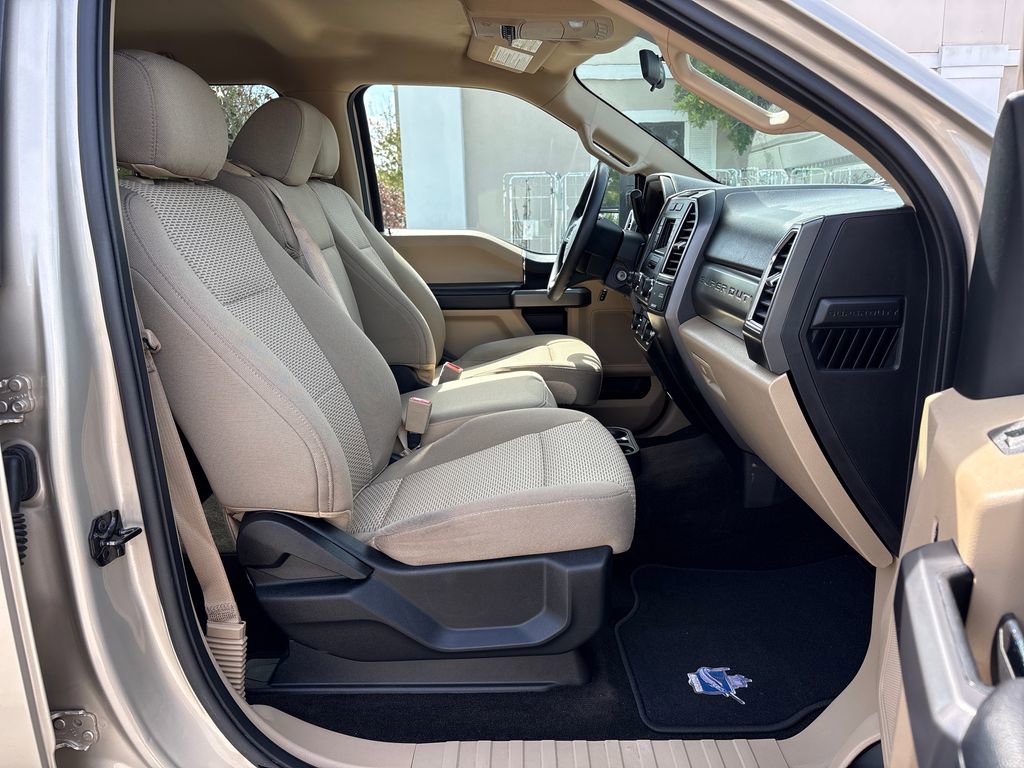 Used 2018 Ford F250 XLT w/ XLT Value Package image 6