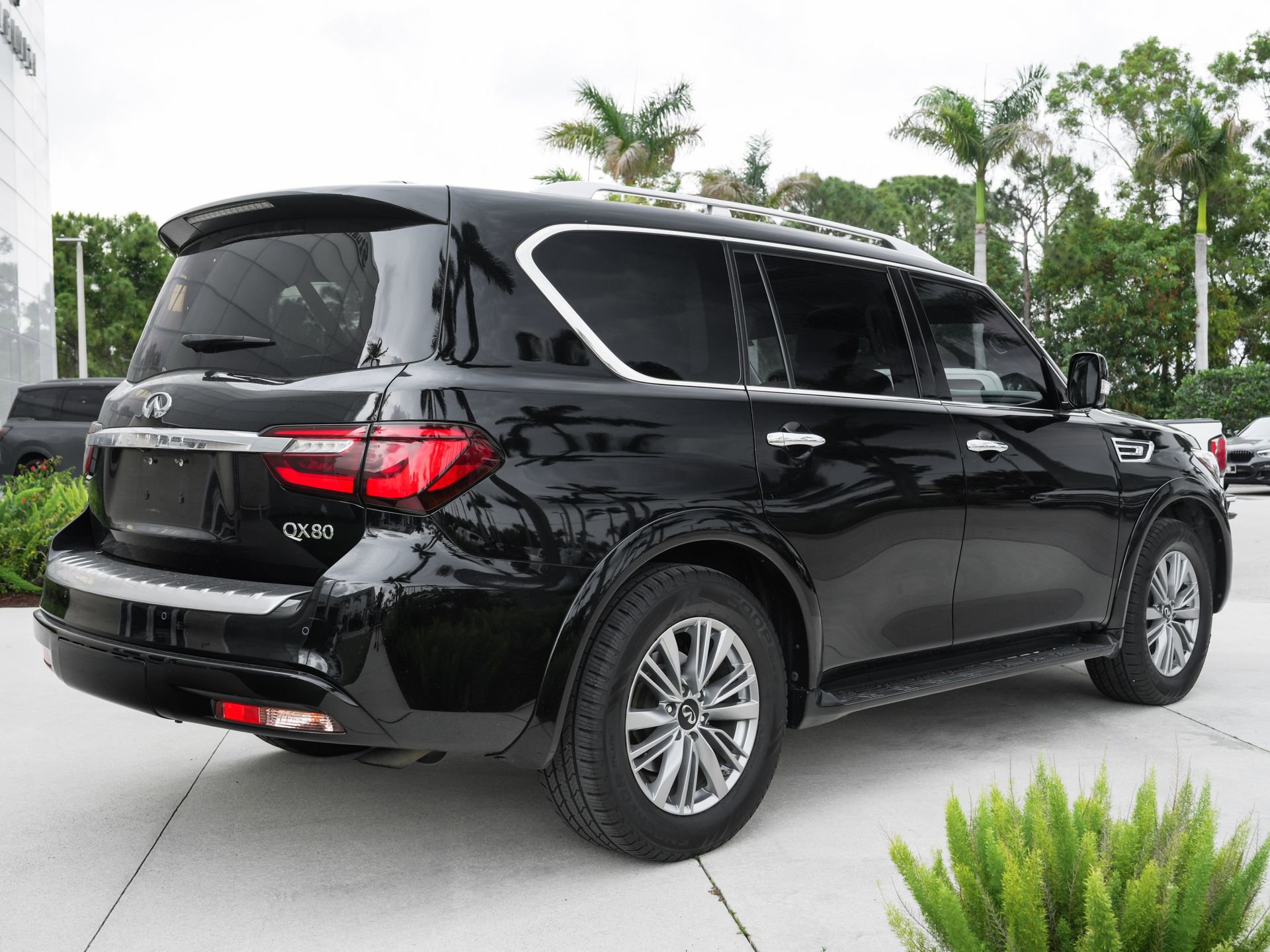 Certified 2021 INFINITI QX80 Luxe RWD image 10