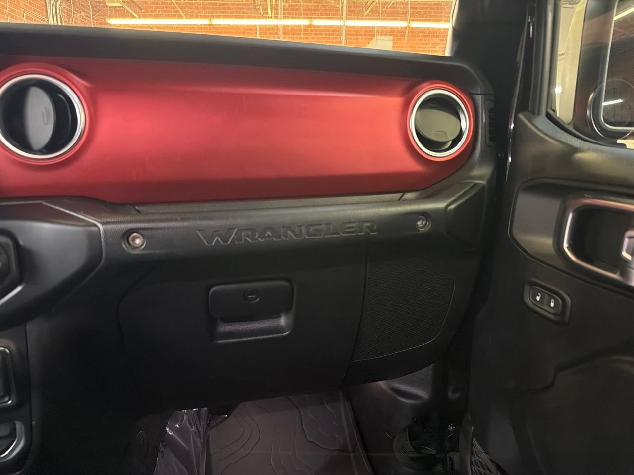 Used 2021 Jeep Wrangler Unlimited Rubicon AWD/4WD image 20