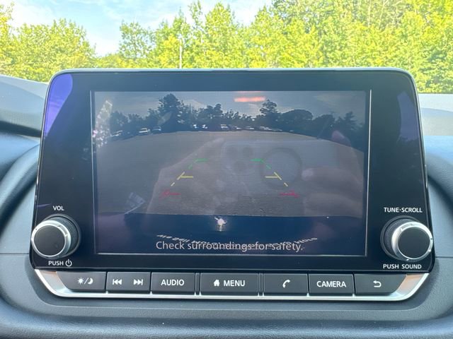 Used 2024 Nissan Rogue S image 33