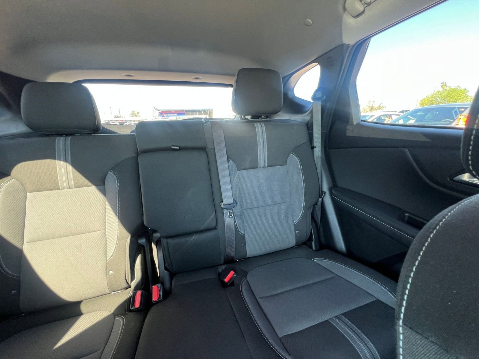 Used 2025 Chevrolet Blazer LT image 37