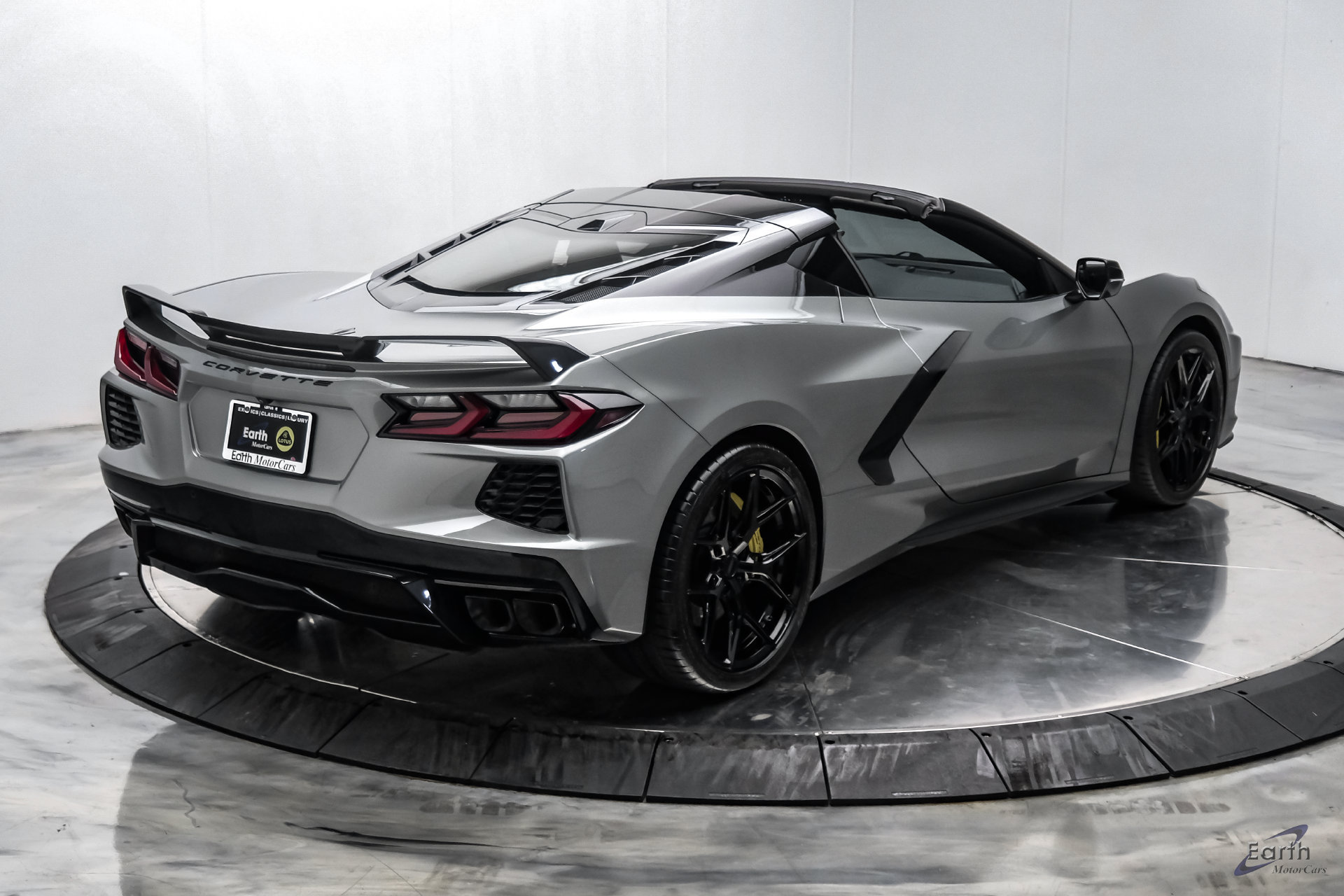 Used 2023 Chevrolet Corvette Stingray Preferred Cpe w/ Z51 Performance Package RWD image 24