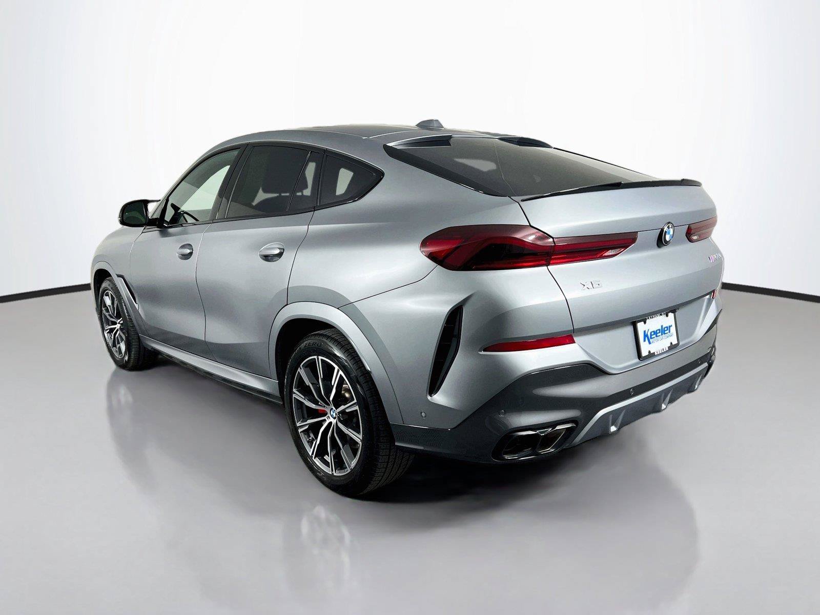 Used 2025 BMW X6 M60i w/ Climate Comfort Package AWD/4WD image 4