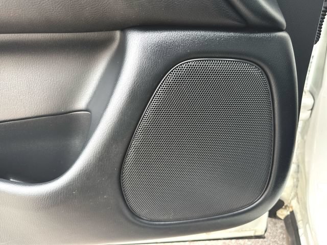 Used 2019 Nissan Pathfinder SV AWD/4WD image 23