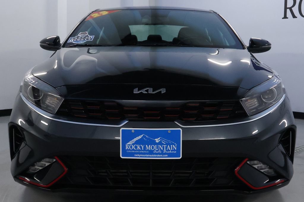 Used 2023 Kia Forte GT-Line image 2