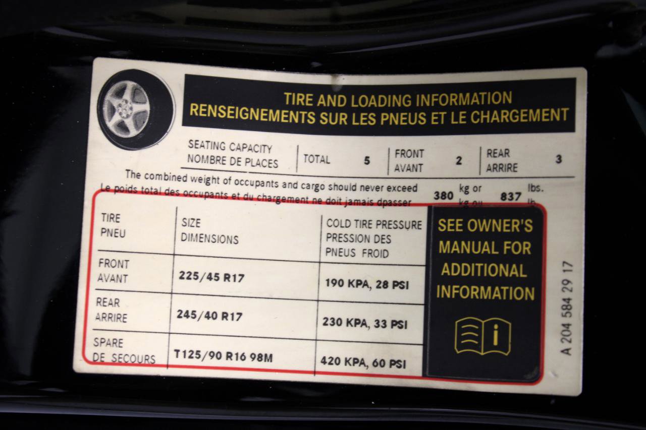 Used 2011 Mercedes-Benz C 300 Sedan image 88