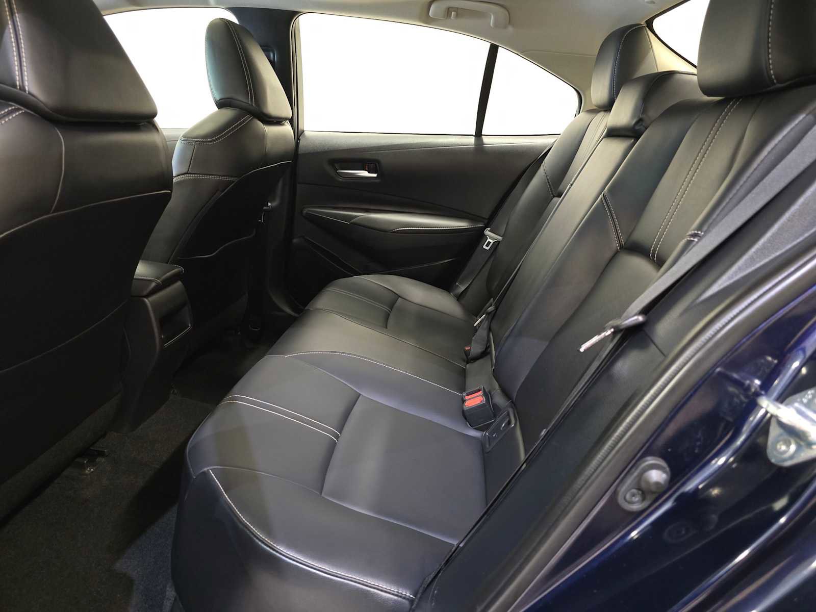 Certified 2022 Toyota Corolla XLE w/ Carpet Mat Package (TMS) FWD image 25