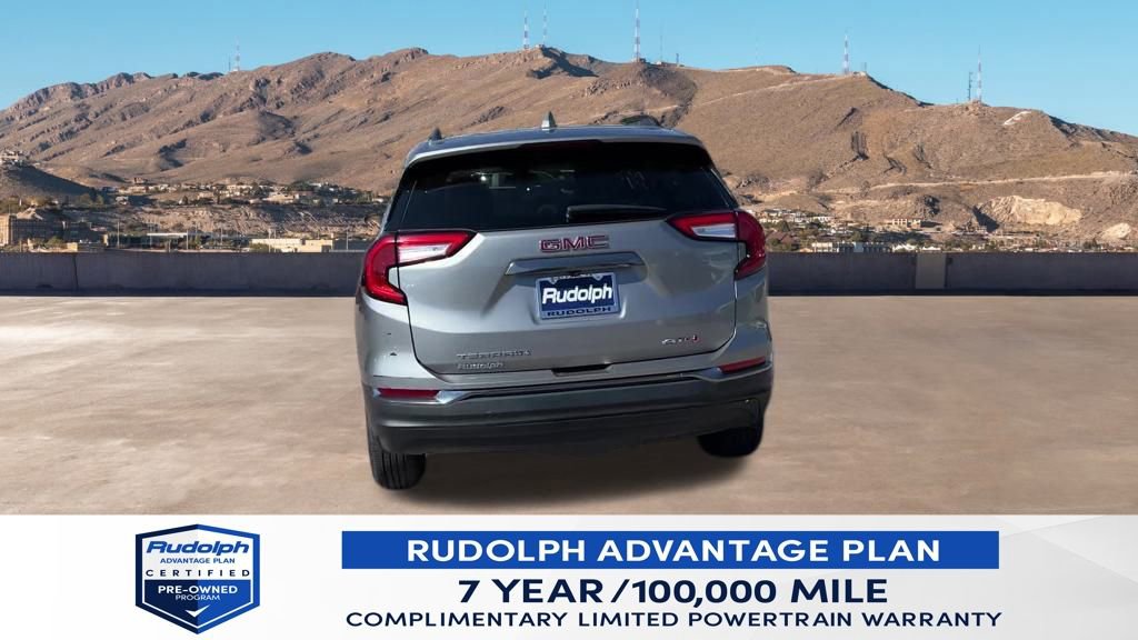 Used 2023 GMC Terrain AT4 image 4