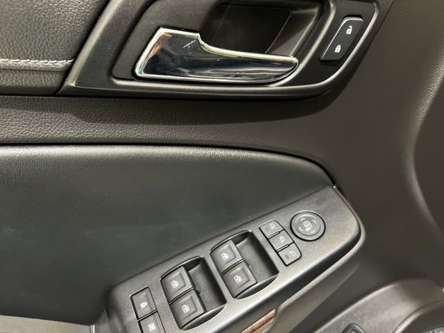 Used 2017 GMC Yukon SLT w/ Open Road Package AWD/4WD image 23