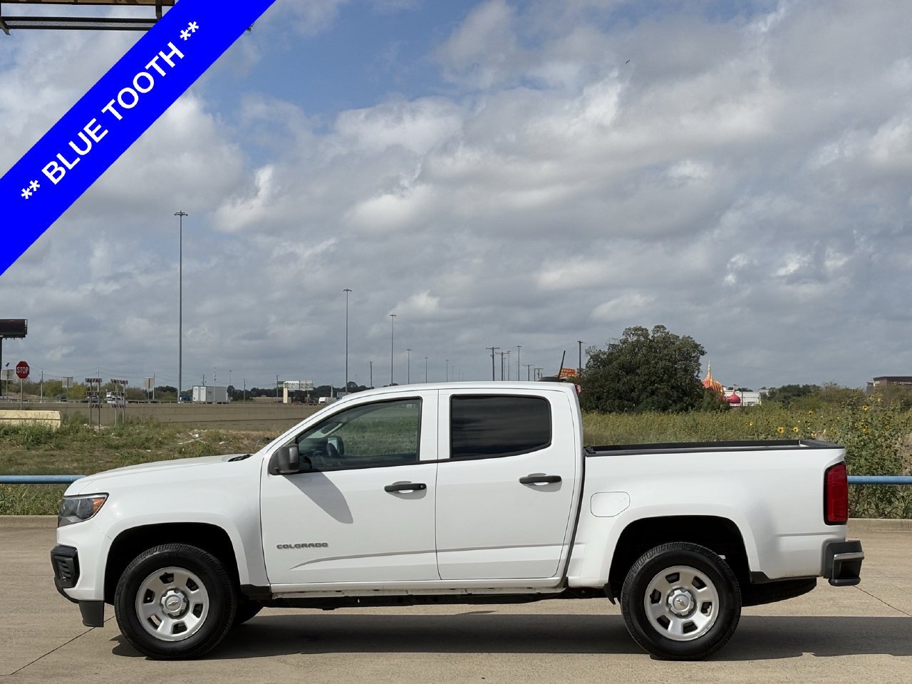 Used 2022 Chevrolet Colorado W/T w/ WT Convenience Package RWD image 3
