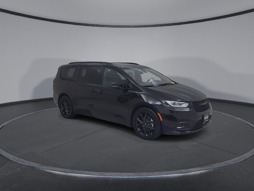 Certified 2025 Chrysler Pacifica Limited FWD image 4