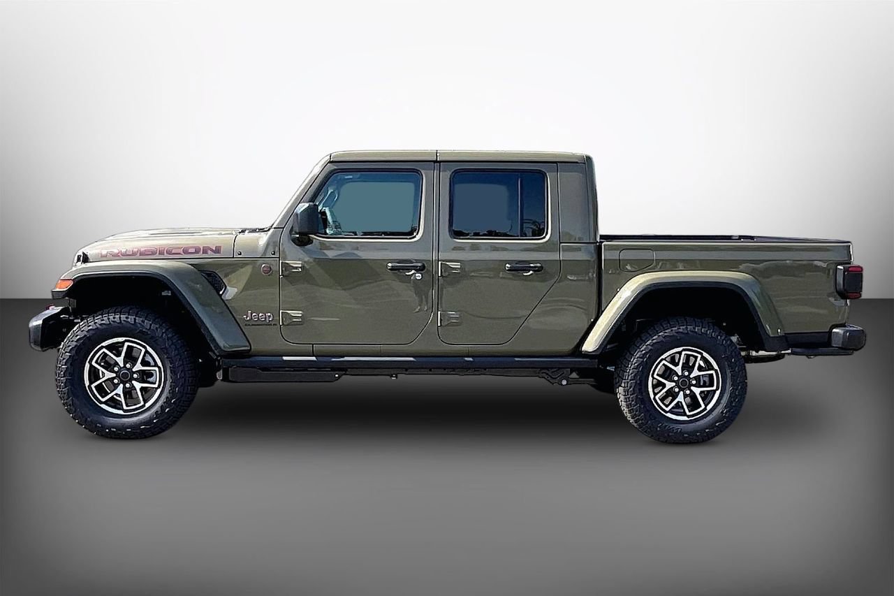 New 2026 Jeep Gladiator Rubicon w/ Steel Power Dome Hood Package AWD/4WD image 5