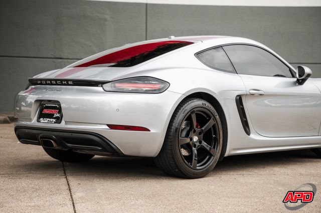 Used 2017 Porsche 718 Cayman RWD image 47