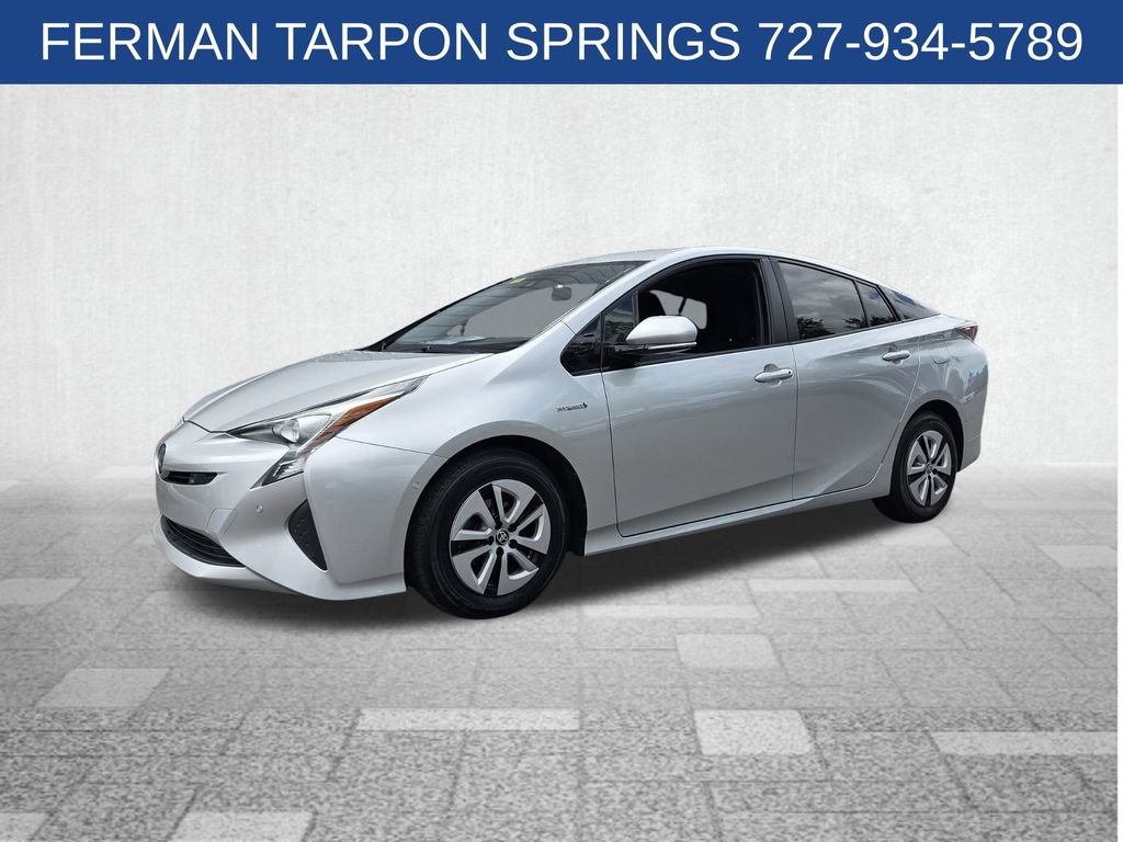 Used 2018 Toyota Prius Four Touring image 3