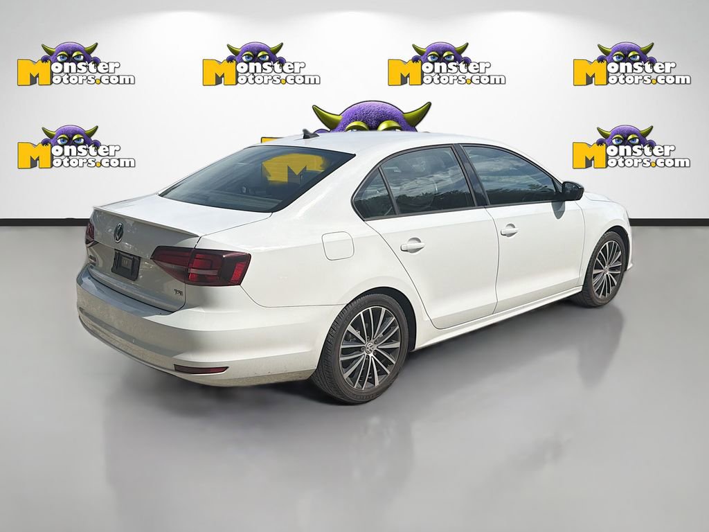 Used 2016 Volkswagen Jetta Sport FWD image 5