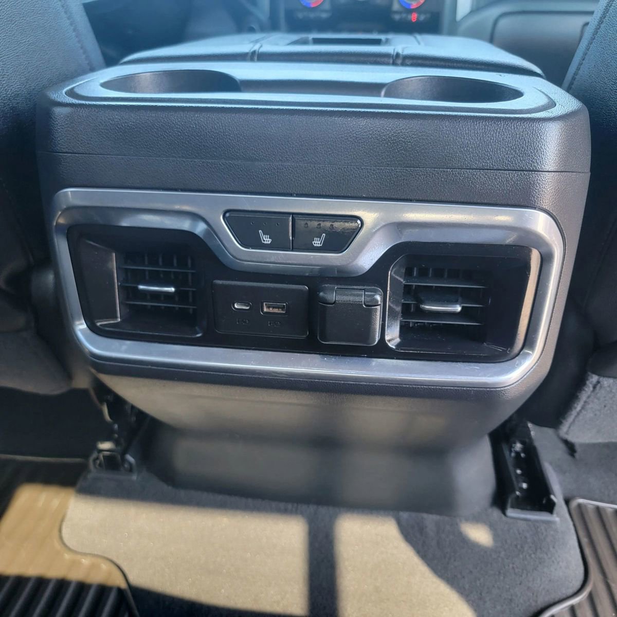 Used 2021 GMC Sierra 1500 SLT w/ SLT Premium Package AWD/4WD image 15