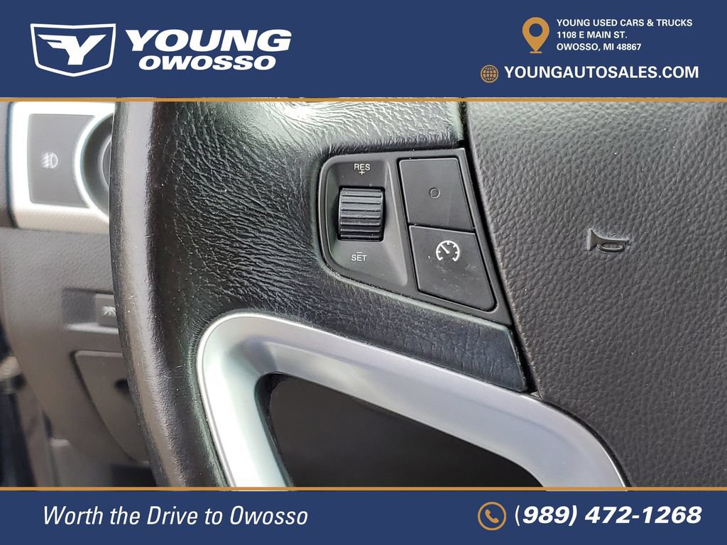 Used 2012 Chevrolet Captiva Sport LT FWD image 12
