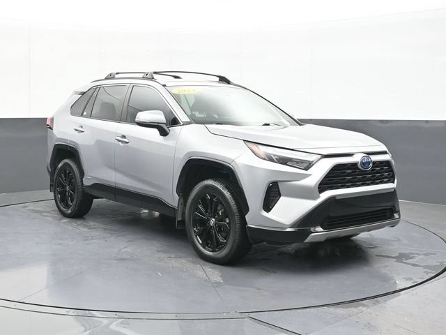 Used 2024 Toyota RAV4 SE AWD/4WD image 19