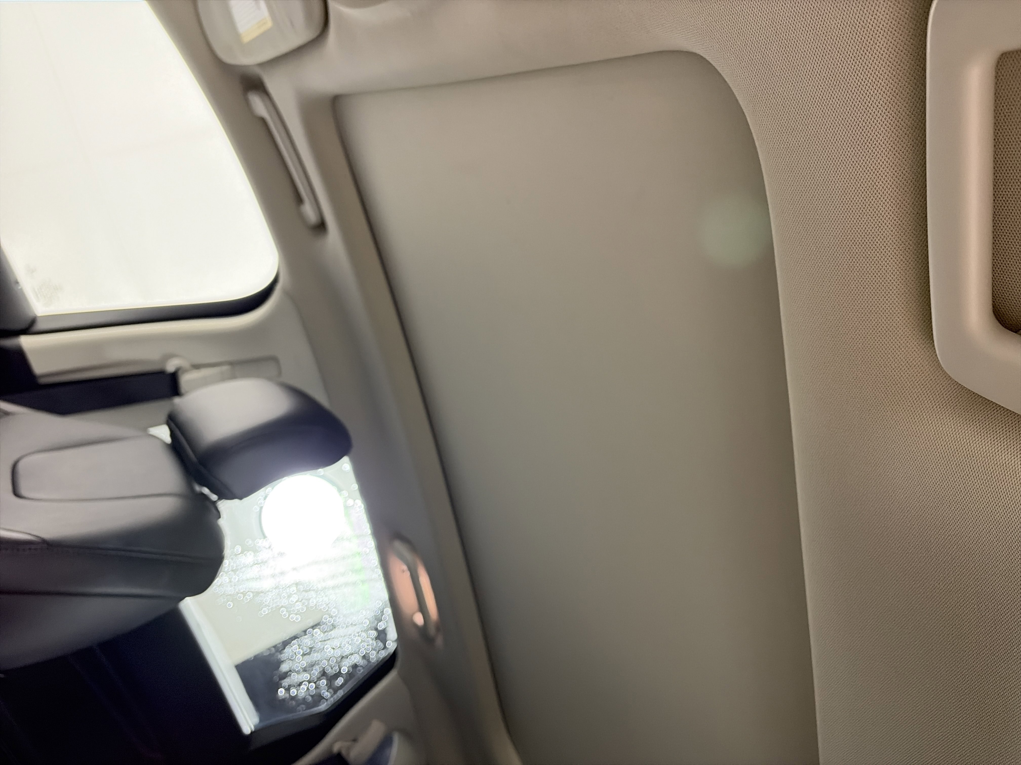 Used 2018 Ford Edge Titanium w/ Equipment Group 301A image 19