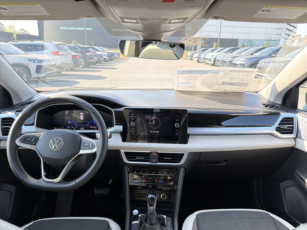 New 2026 Volkswagen Taos SE FWD image 21