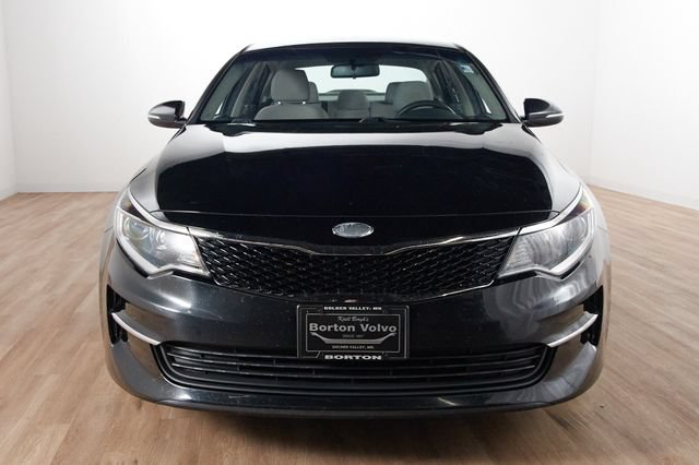 Used 2018 Kia Optima LX FWD image 2
