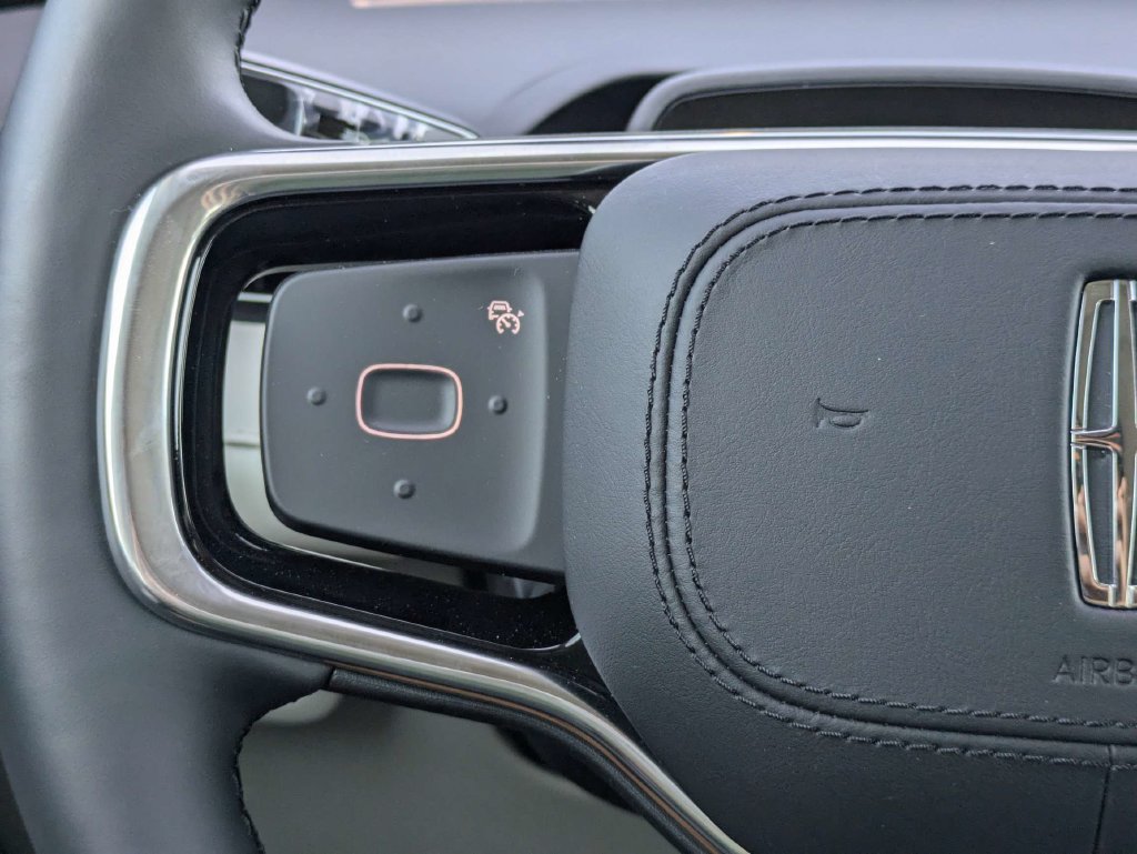 New 2026 Lincoln Nautilus Reserve AWD/4WD image 27