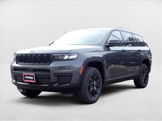New 2025 Jeep Grand Cherokee L Altitude image 2