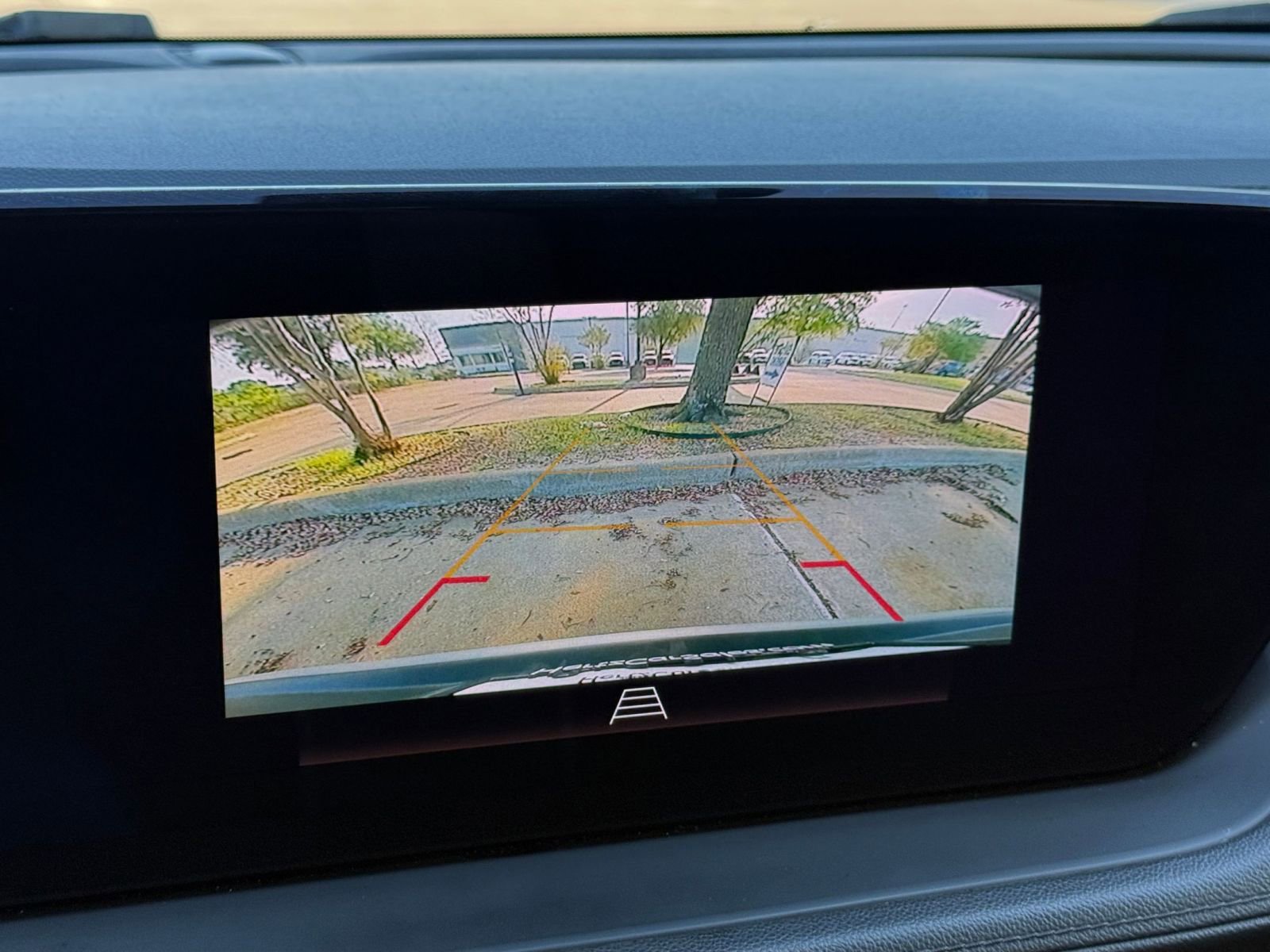 Used 2025 Buick Encore GX Preferred image 24