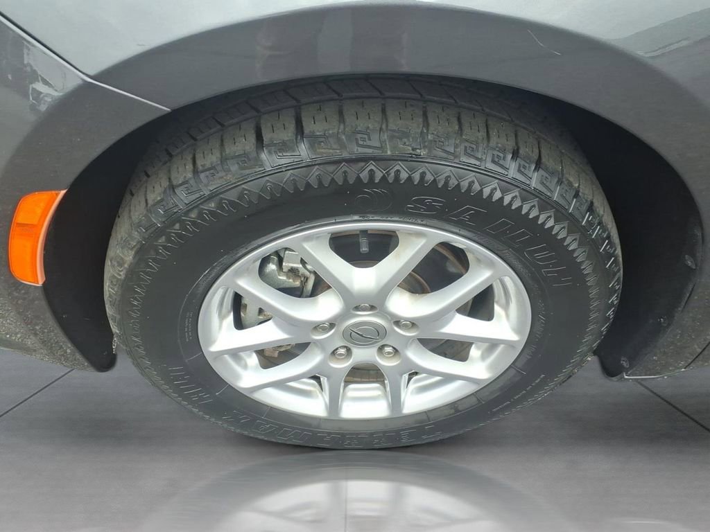 Used 2023 Chrysler Pacifica Touring-L image 9