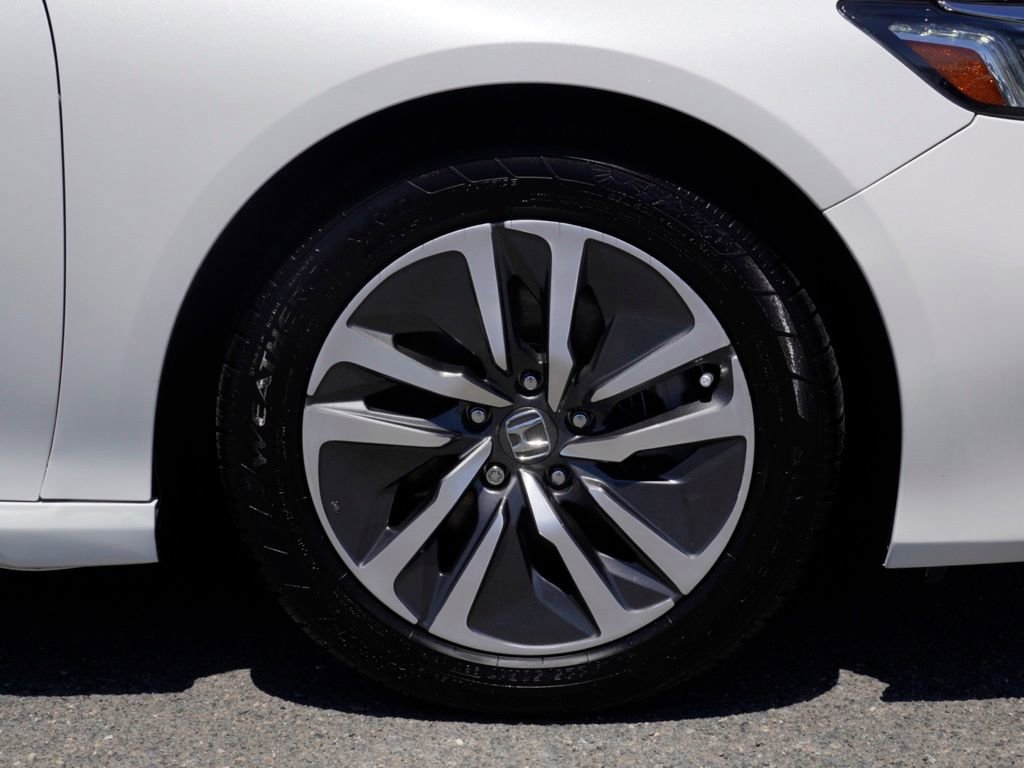 Used 2021 Honda Accord Hybrid image 10