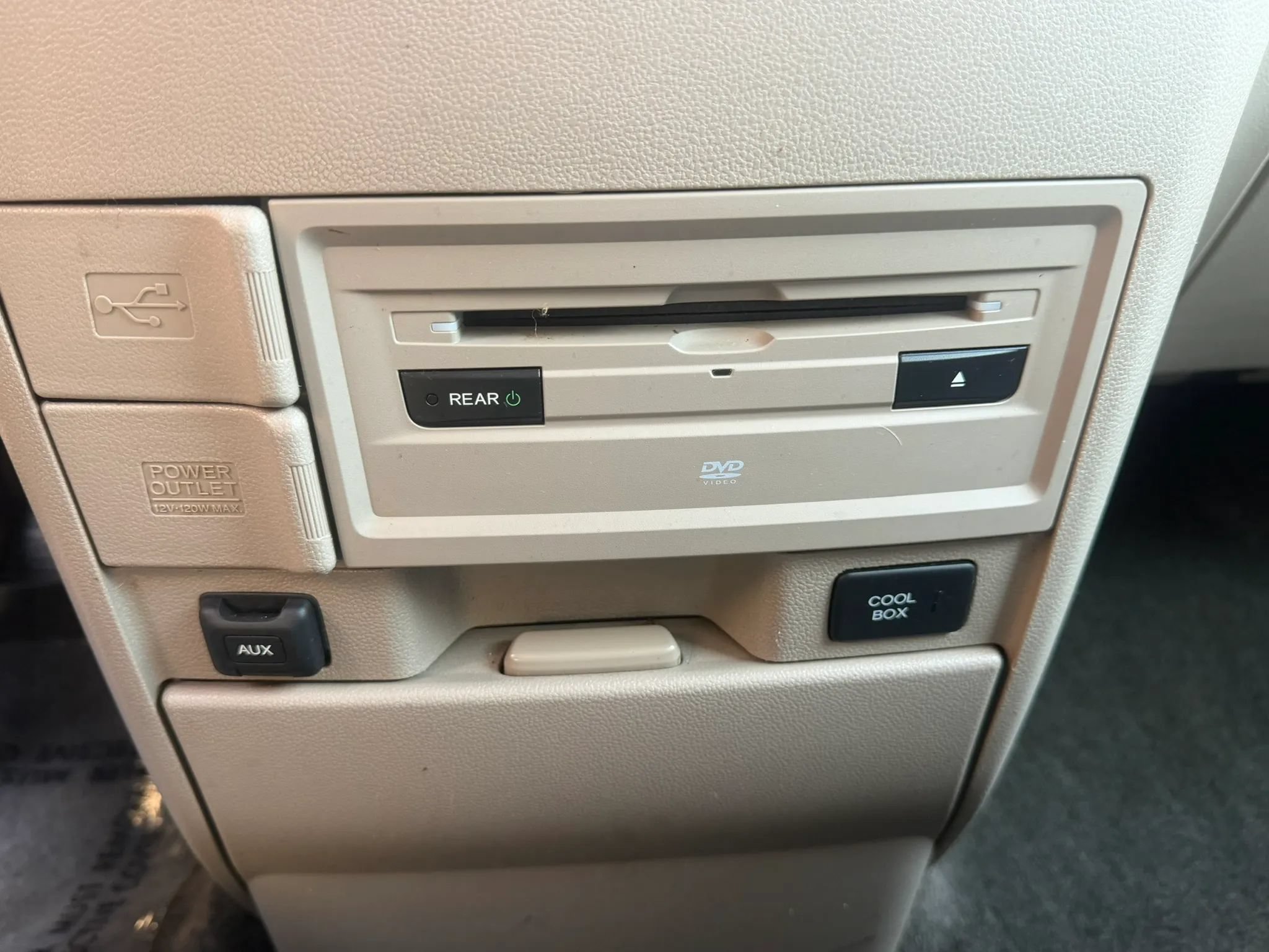 Used 2014 Honda Odyssey EX-L image 28