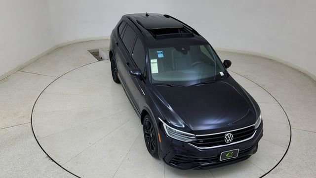 Used 2022 Volkswagen Tiguan SE R-Line image 78