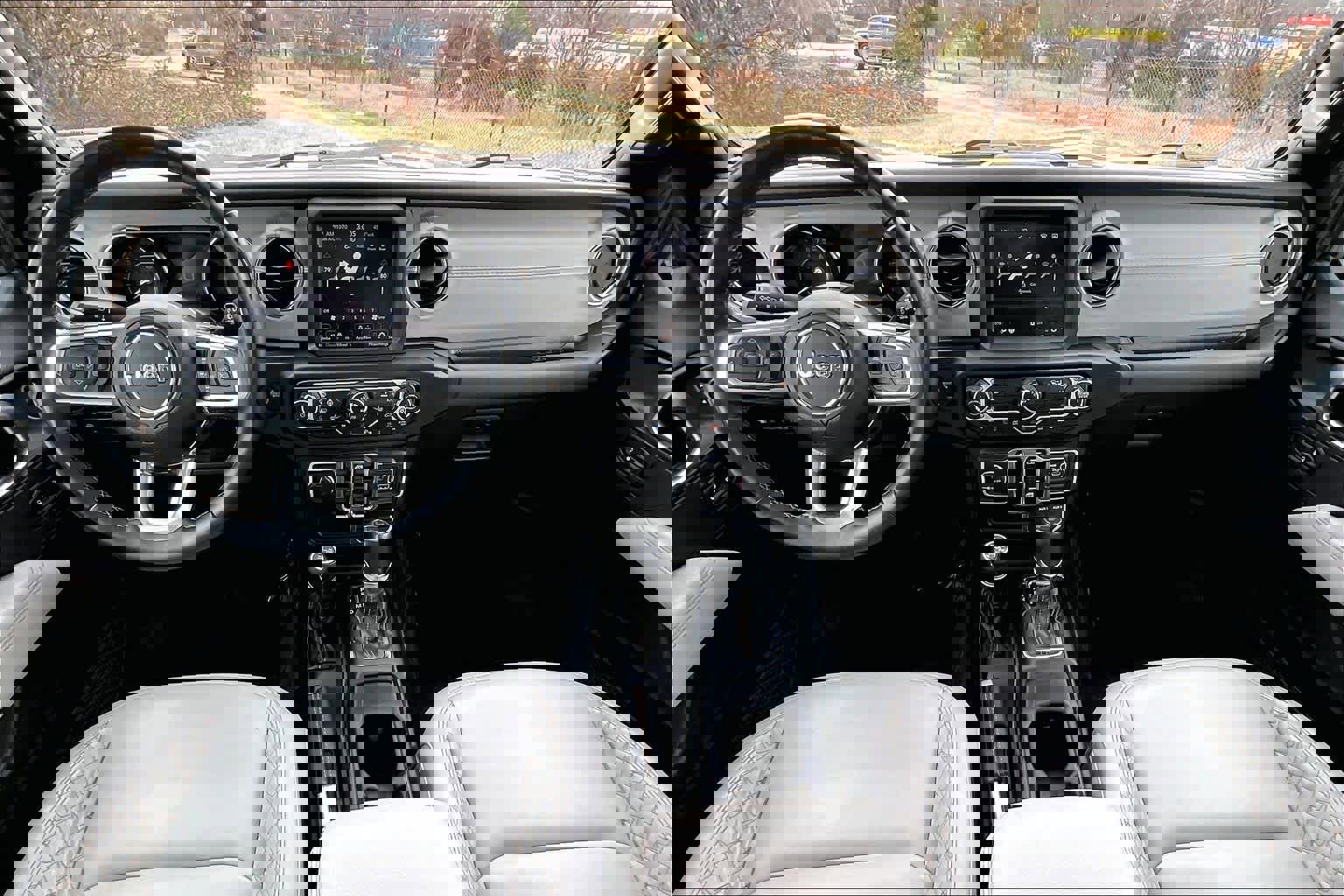 Used 2021 Jeep Wrangler Unlimited Sahara image 15