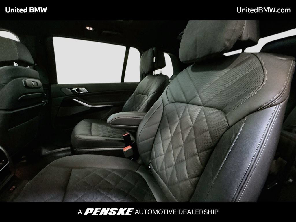 Certified 2026 BMW X7 xDrive40i w/ Executive Package AWD/4WD image 20